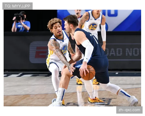 古尔丁短暂9分钟狂飚5记三分,轰下18分! 古尔丁短暂9分钟狂飚5记三分,轰下18分!